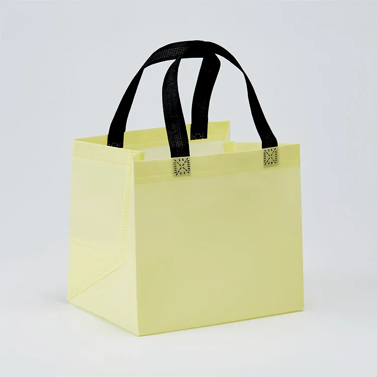 Custom wholesale high quality reusable pp restaurant spunbond handbag take out non woven takeaway nonwoven bags