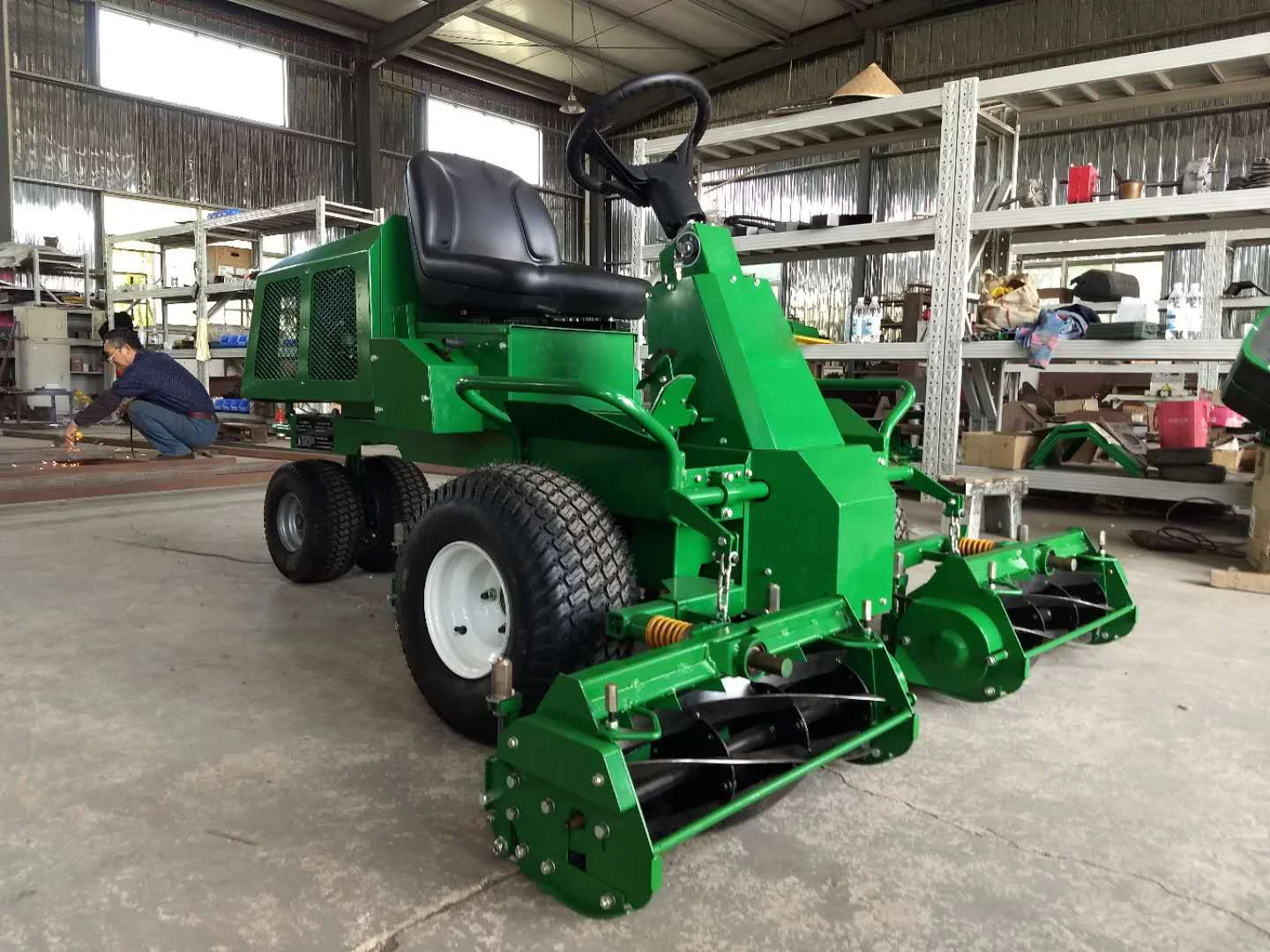 Landscaping equipment factory supplied 3-Gang 60inch  Golf Lawn Mower