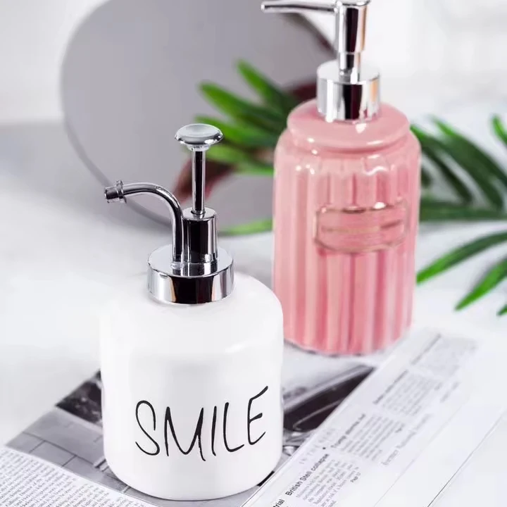 Ceramic Plate Bohemian Floral Plant Pattern Polished Stoneware Iron Custom Designed 5 Inch Diameter for Hotels Giveaways