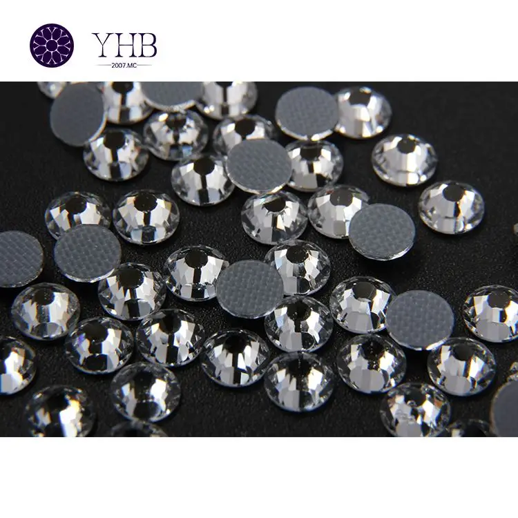 Brand Source Manufacturer Multi-Size Round Glass Solid And Stable Hotfix Christmas Nail Art Wholesale Rhinestones