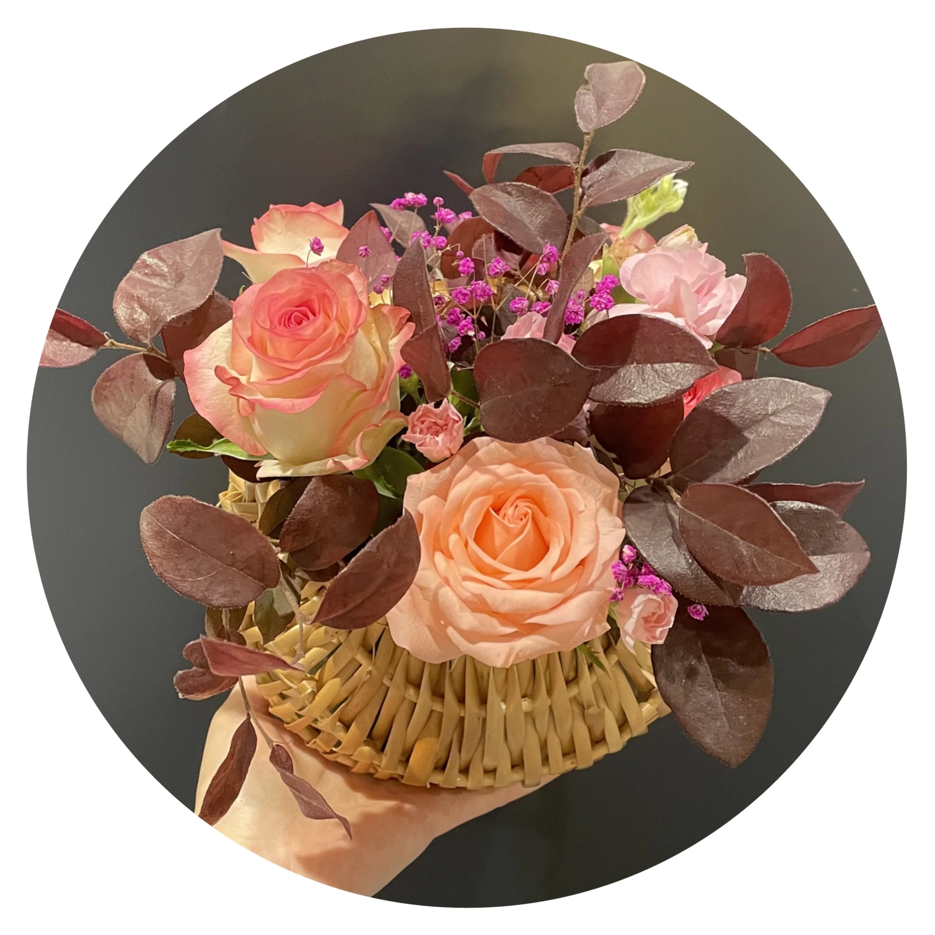 Yuhuiting flower small pink hand-held flower basket