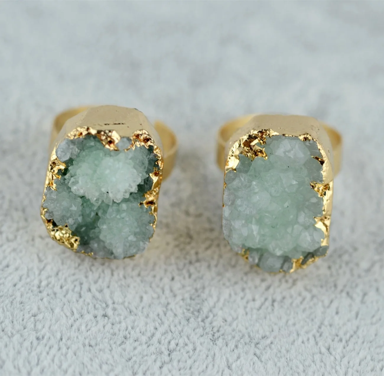 
New arrival multi colored natural green large druzy stone resizable rings 