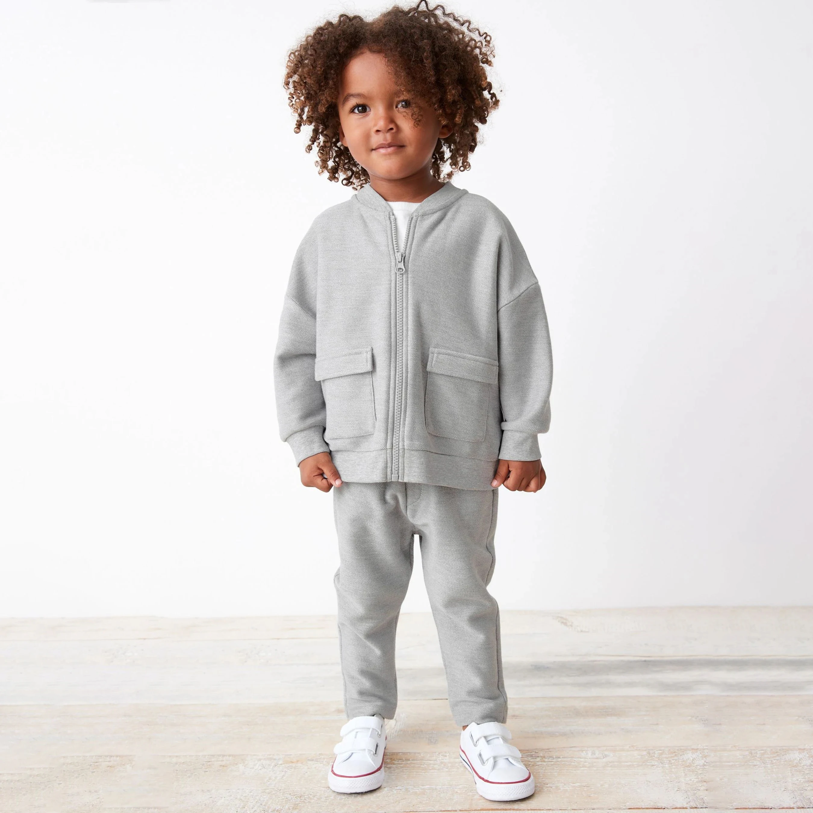 2023 New Arrivals Wholesale Autumn Smart Casual Style Zip Jersey Bomber Jacket And Jogger Set Kids Winter Clothes