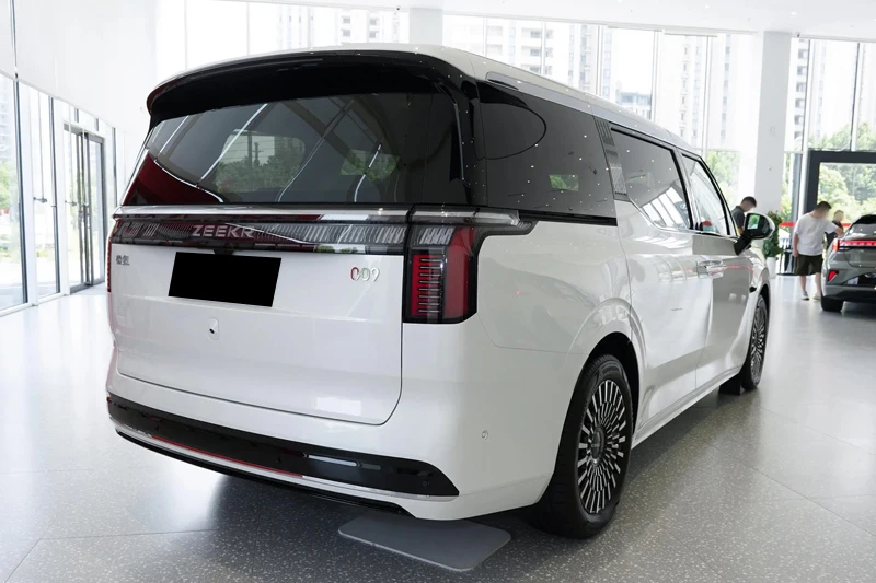 ZEEKR009 EV средних и больших 5-дверных 4/6 сидений MPV WE ME 789HP 230 км/ч Максимальная скорость 822 км дальность действия ZEEKR 009 электромобиль