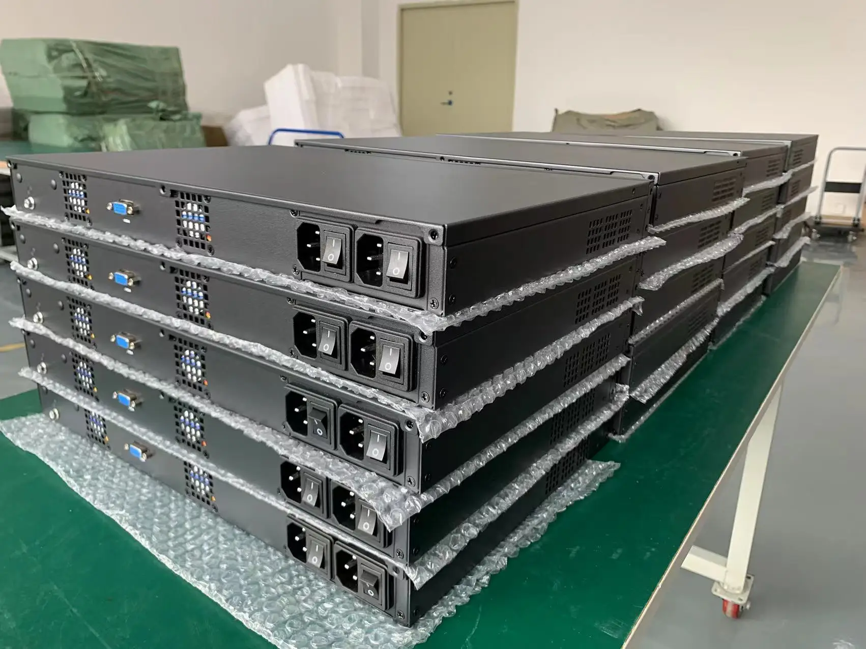 WLANiPC Quad Core J4125 Router PC 4 LAN 2.5G 1U Rack chassis firewall appliance home server network security support AES NI