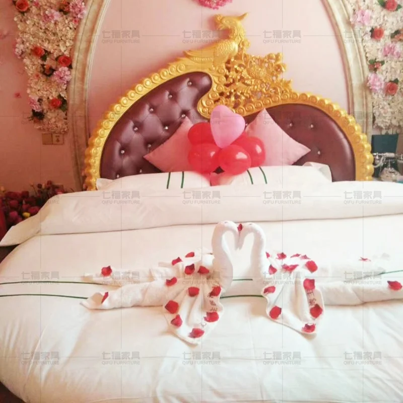 China Factory Direct Deal European Style Luxury Round Bed