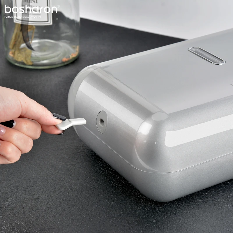 Wholesale bosharon Kitchen Wall Mounted Punch Hand Toilet Paper Holder Tissue Box M N C V Z Multifold Paper Towel Dispensers