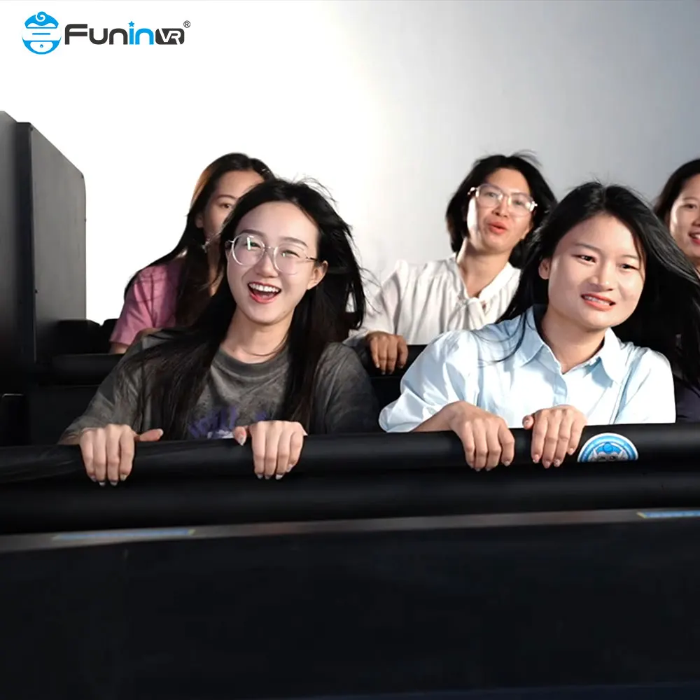 Funinvr тематический парк аттракционов 7d интрактивное оборудование для парка развлечений 7D fiy Cinema London кинотеатр