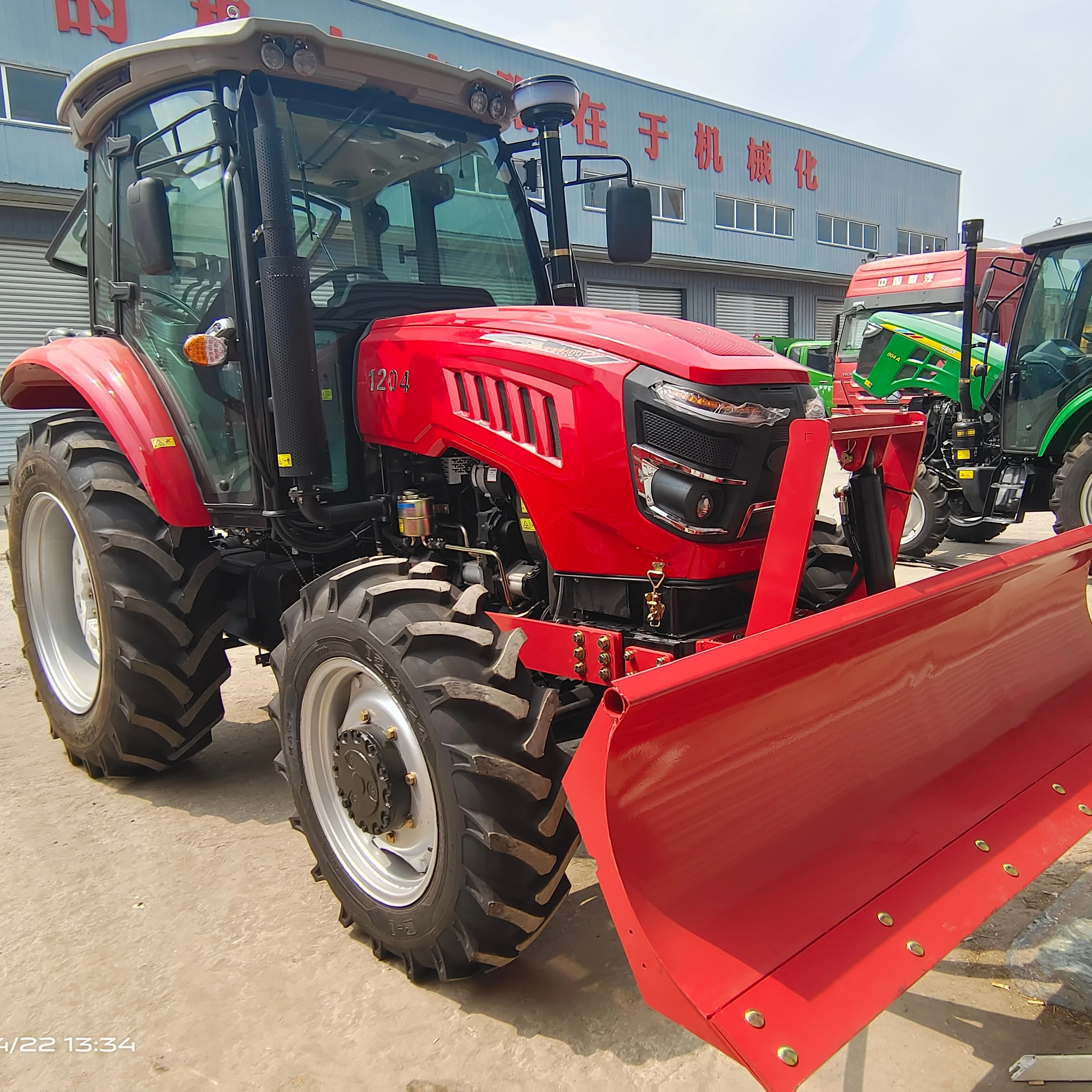 China hot selling farm big tractor 4wd 120hp Agriculture Equipment new farm tractor