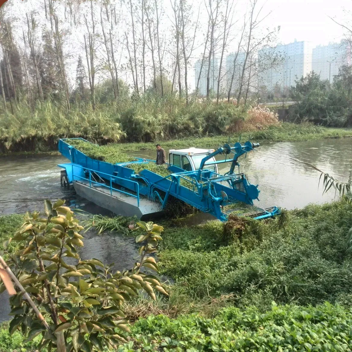 Речная водная очистка сорняков лодка для сбора мусора водных лидер