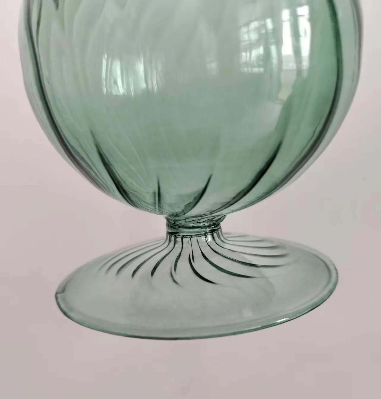 Wholesale Small Glass Vase Hand Blown Glass Flower Vase Tabletop Centerpiece Home Decoration Reusable