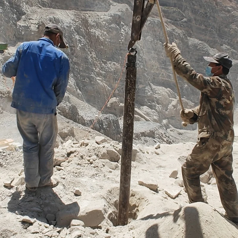 Carbon Dioxide Blasting Equipment Hard Rock Splitter Used In Mining