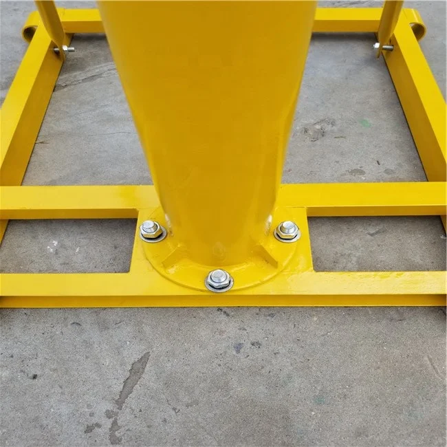 Mini 360 Degree Rotating Lifting Construction Material Hoist Truck Small Mini Crane For Construction Material