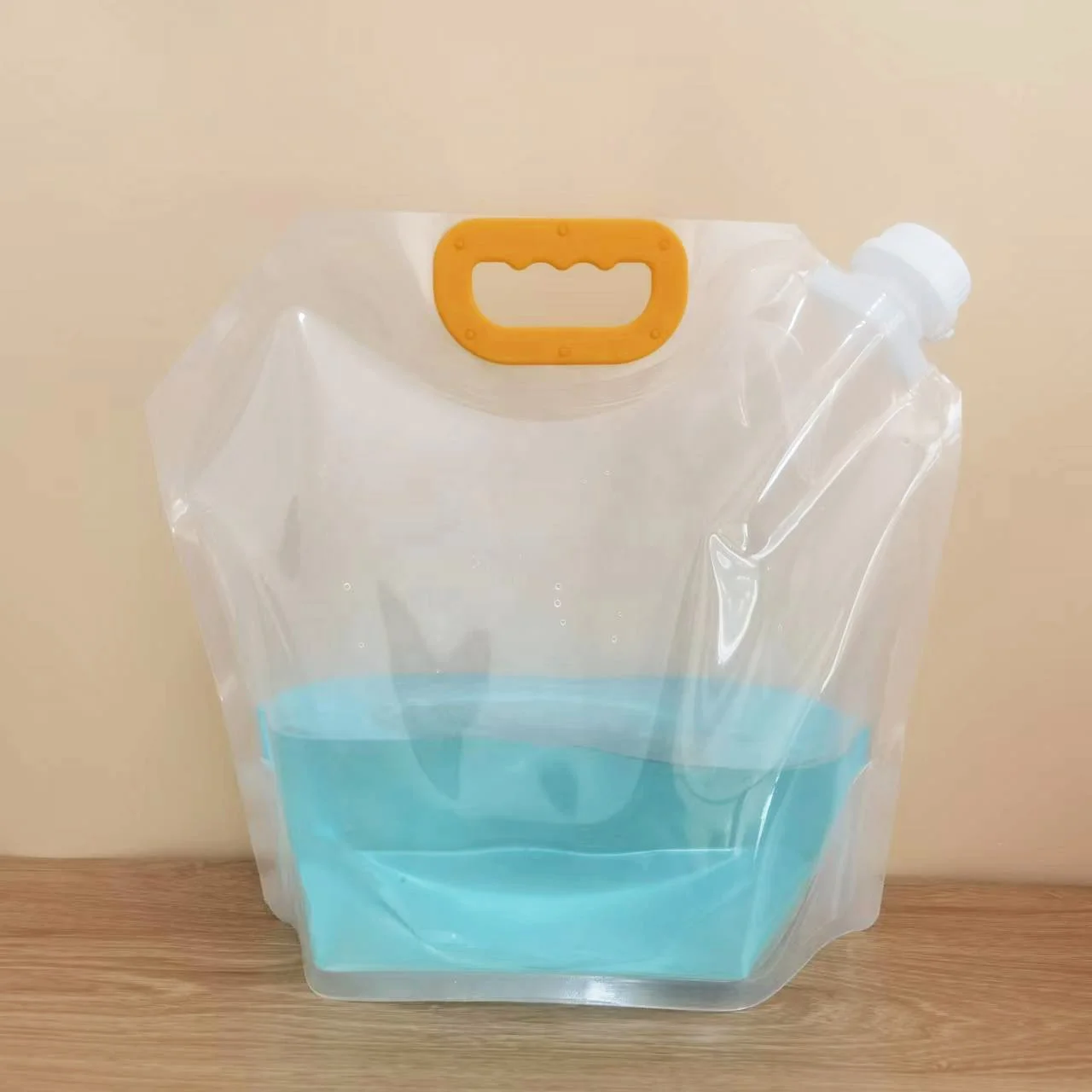 Customize logo disposable stand up clear juice milk beverage pouch liquid packaging plastic drink bag with spout