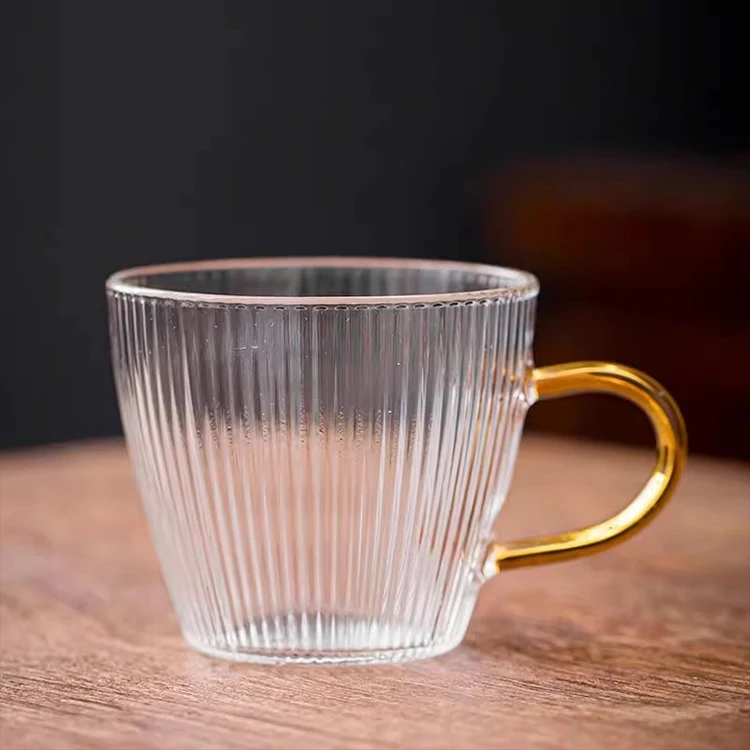 Classical Vertical Stripes Glass Tea Cup