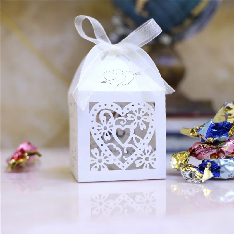 candy box display Hollow Carriage Favors Gifts Candy Boxes Guests Gift Box Paper Packaging Baby Shower