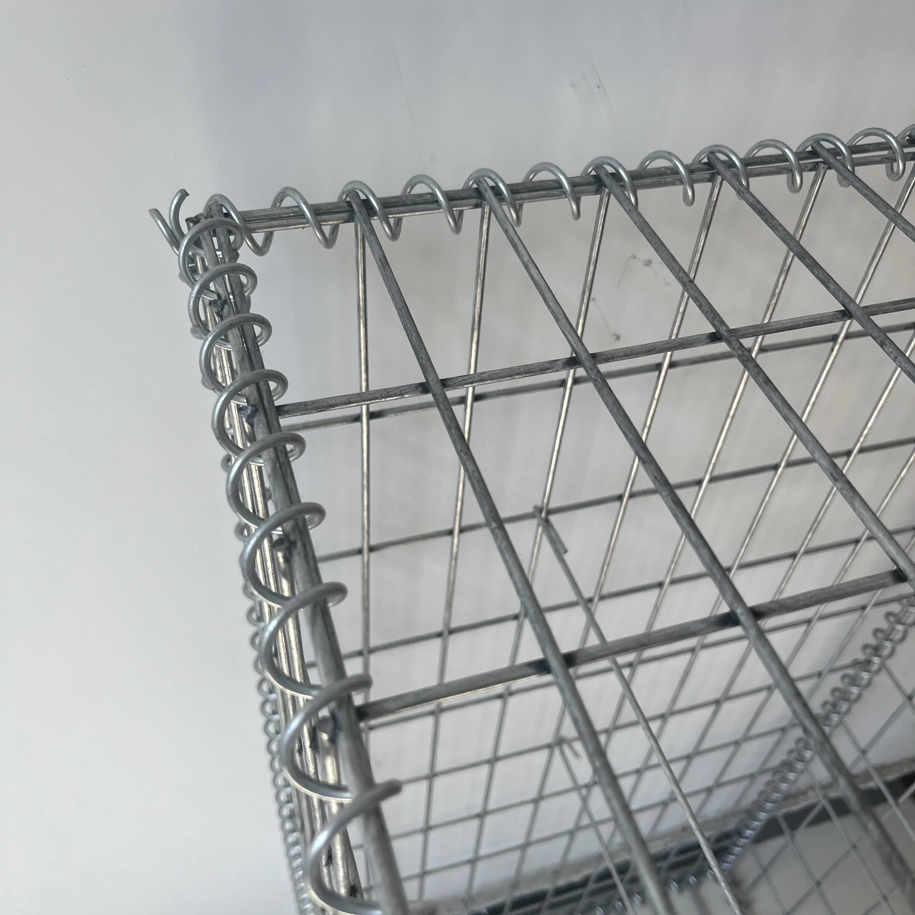 Оцинкованная сварная каменная клетка сетчатая стена садовая настенная