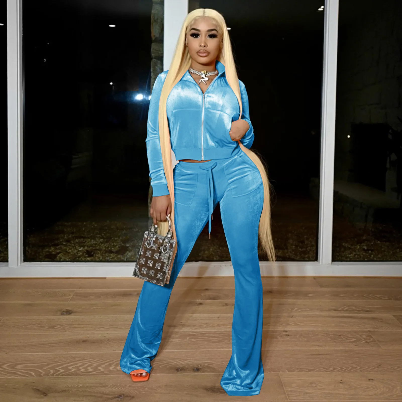  Wholesale 2 Piece Set Women Sportswear Velvet Sweatsuit Sets 2021 Autumn Fashion Two