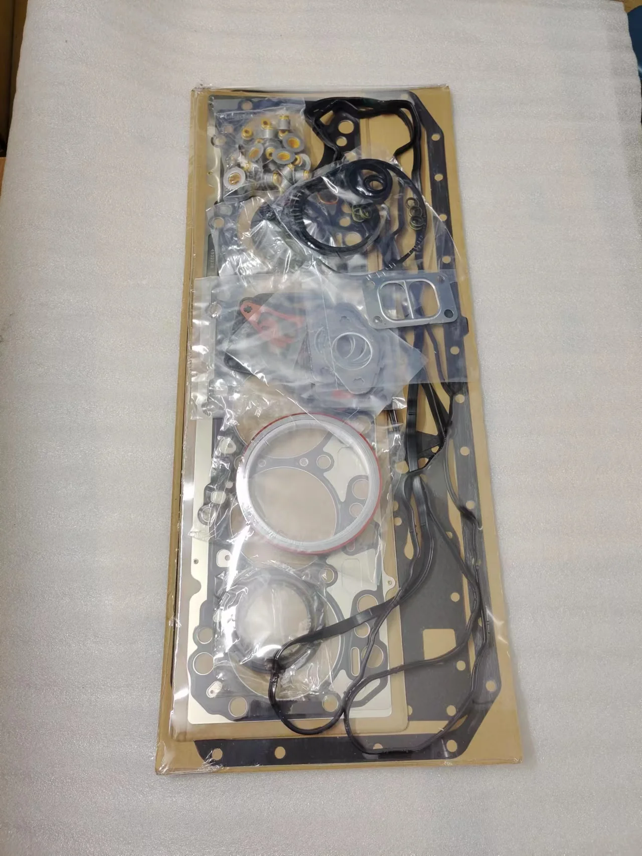 QSB6.7 6D107 SAA6D107E ENGINE HEAD GASKET 4932210 , 6D107 CRANKSHAFT OIL SEAL 4890832 3925529