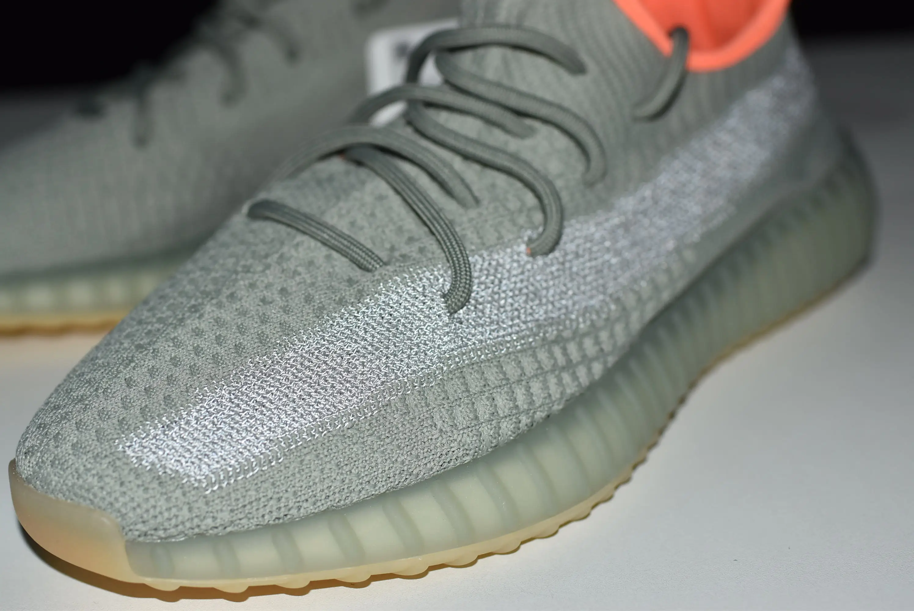 
with logo & boxes 2020 newest knitting fabric yeezy desert sage orange sports 350 v2 sneakers running yeezey shoes schoenen 
