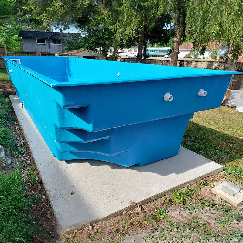 Enjoy the perfect pool experience with customized fiberglass swimming pools built for outdoor luxury swimming pool