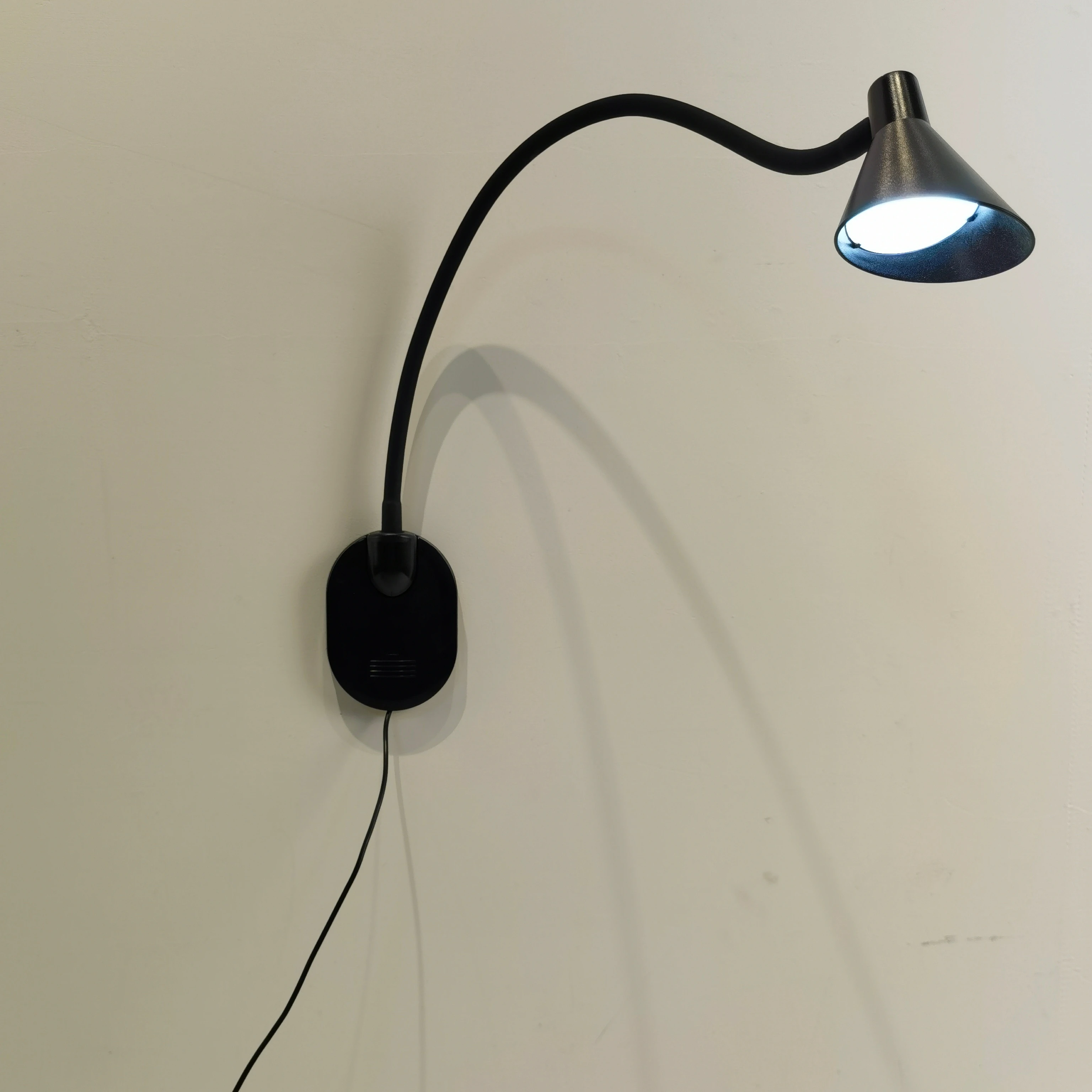 Modern Designed Intelligent Tubular Motor Remote Controller with Transmitters for Central Motor