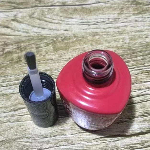 OEM Custom 15ml Black Clear Red Empty Uv Gel Cosmetic Glass Gel Bottle Nail Polish