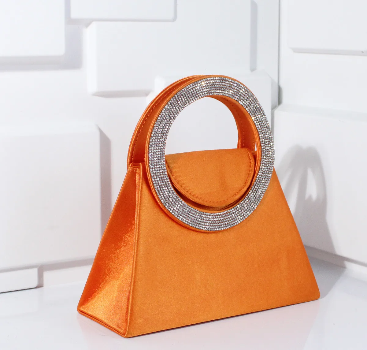 Fashion Diamond-Set  Ladies Dinner Bag French Tote with Sparkling Rhinestone Handbag Crossbody Chain Purse for Wedding