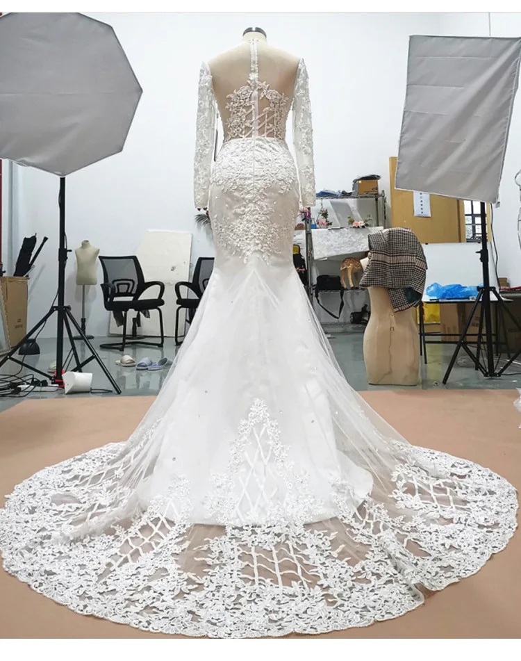 2022 Luxury Wholesale Elegant Women Long Sleeve Lace Sweep Train Vestido De Novia Mermaid Bridal Gowns Mermaid Wedding Dress