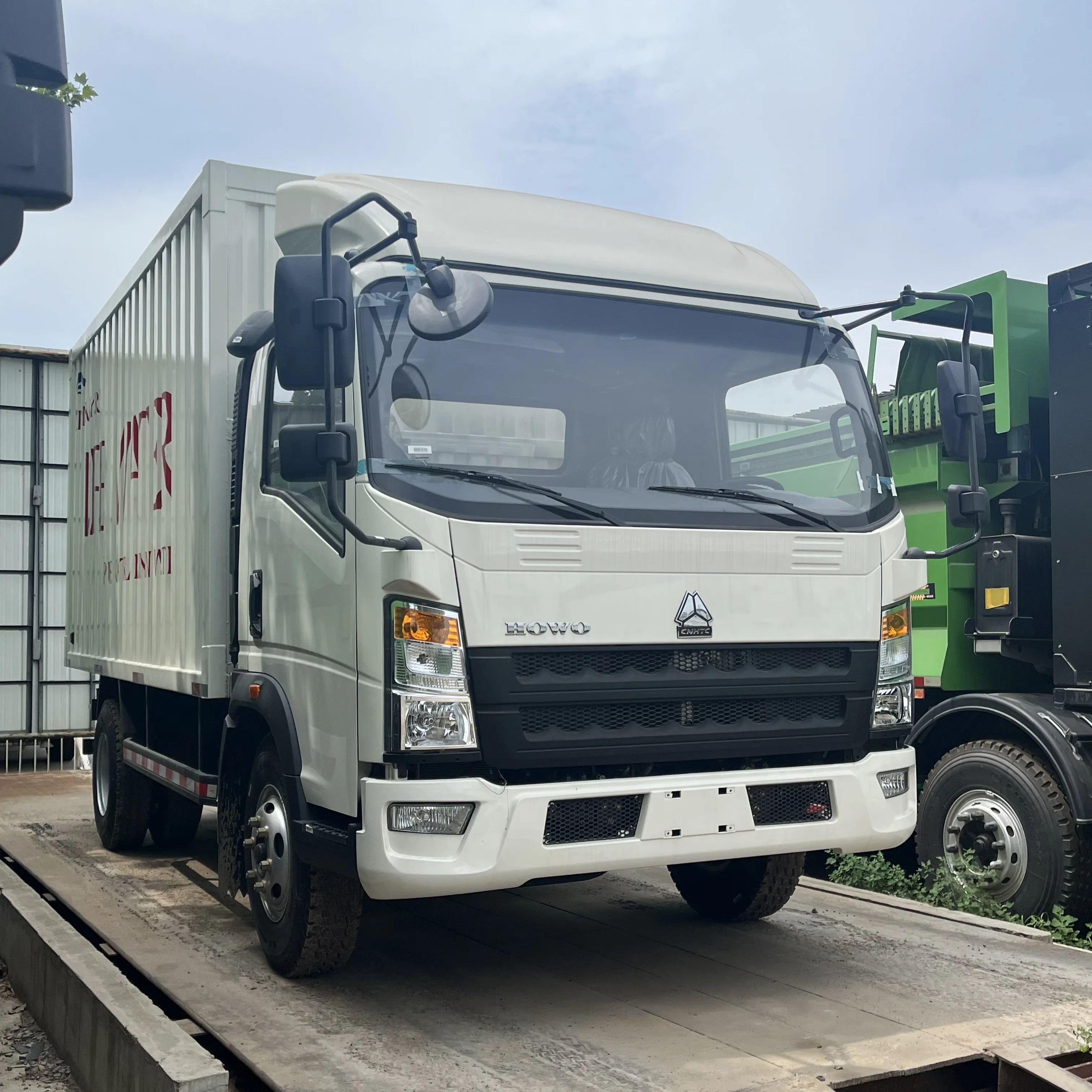 Новые китайские автомобили Sinotruk Howo 4*2 4*4 5 8 тонн фургоны фургон мини-легкий грузовой автомобиль