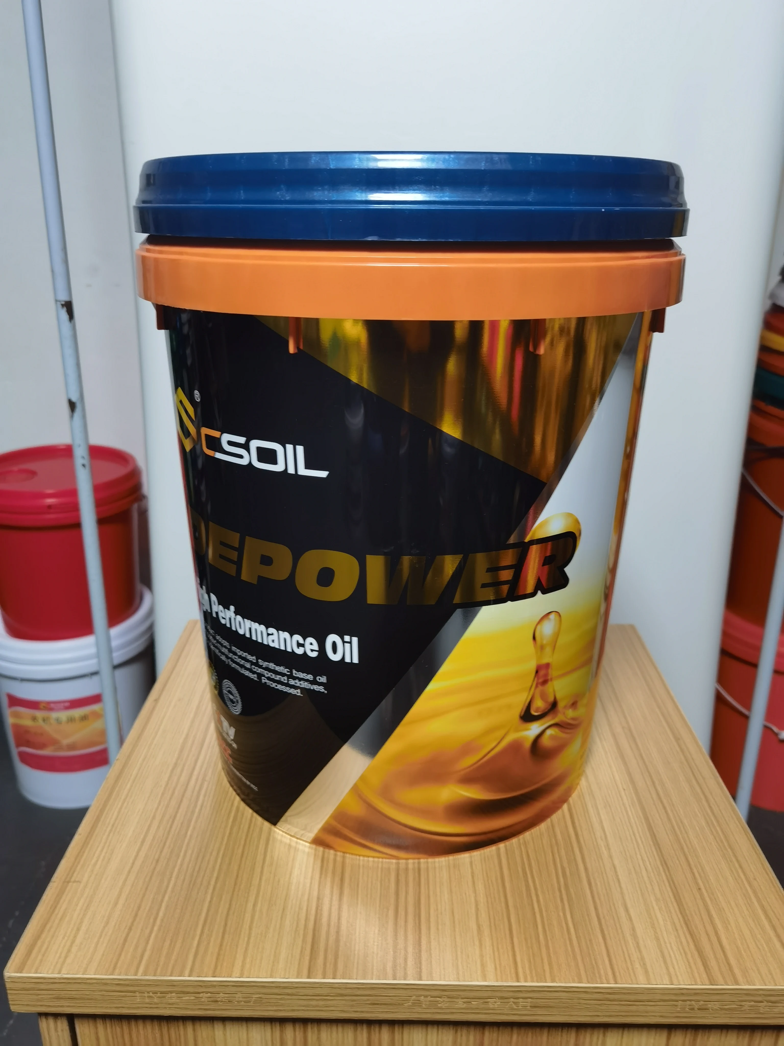 Factory Customizable  CH-4 High Temperature Hydraulic Oil with 18L Pack Anti-Wear Engine Core Component