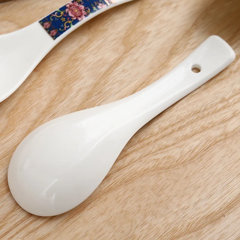 Retro Chinese Long Handle Ceramic Soup Spoon Rice Spoon for Home Hotel Restaurant Party Wedding Serving Ladles