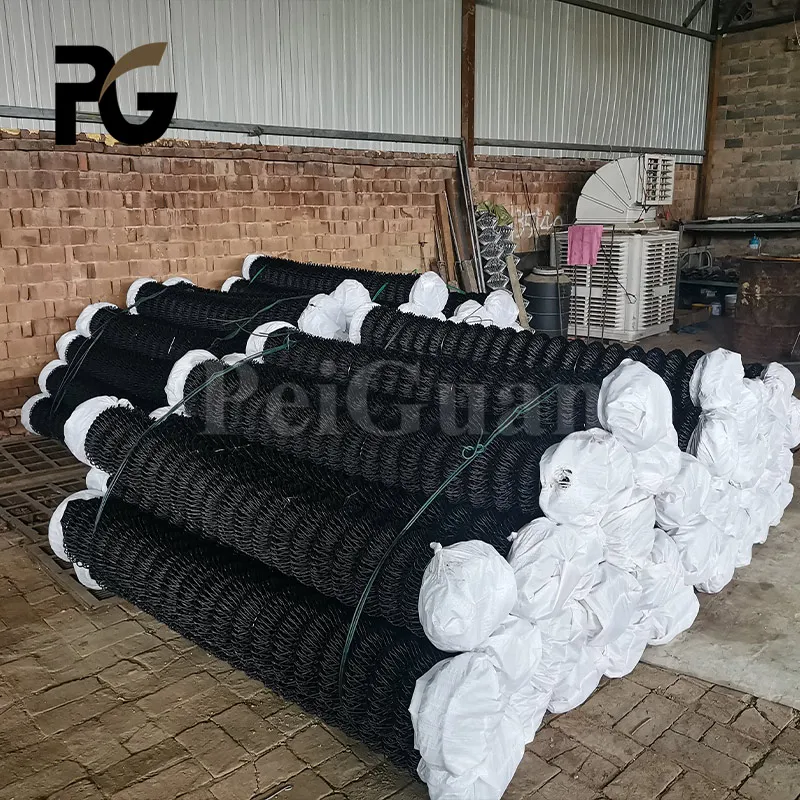 Eco-Friendly 50ft Chain Link Fence Roll Hot Dip Galvanized Industry Wire Fence Chain Link Fence