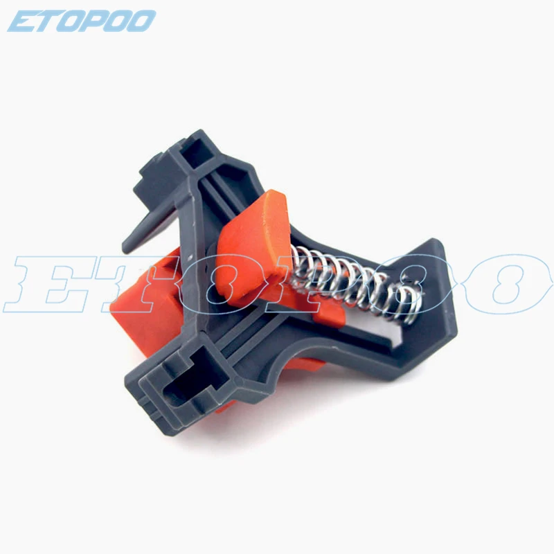 
Multi-function right angle clip 