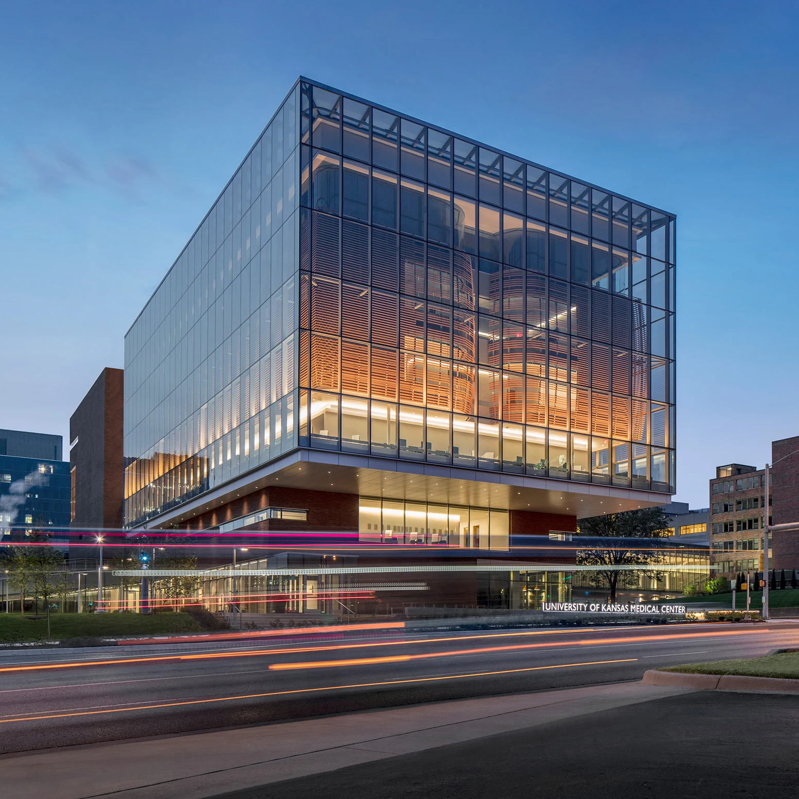 building insulated laminated glass glazing aluminum curtain wall facade