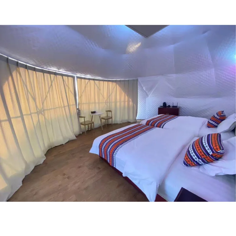 Outdoor luxury Family-friendly PVC Waterproof Half-Sphere Geodesic Dome Tent for Hotels and Glamping