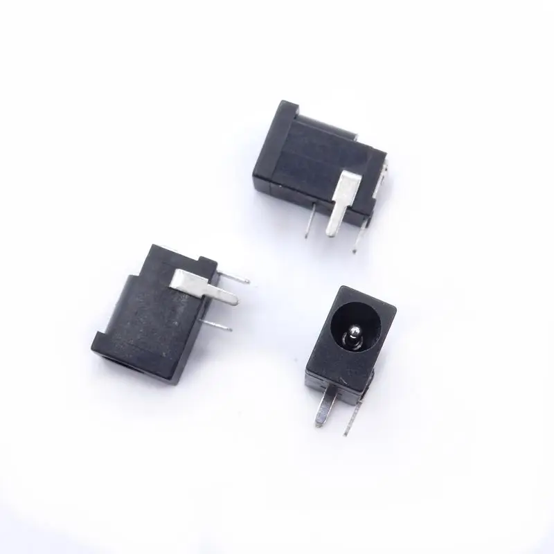 Black plastic DC power socket DC-002 connector 3.5 diameter 1.3 inner diameter 3.5*1.3 female female seat 3PIN