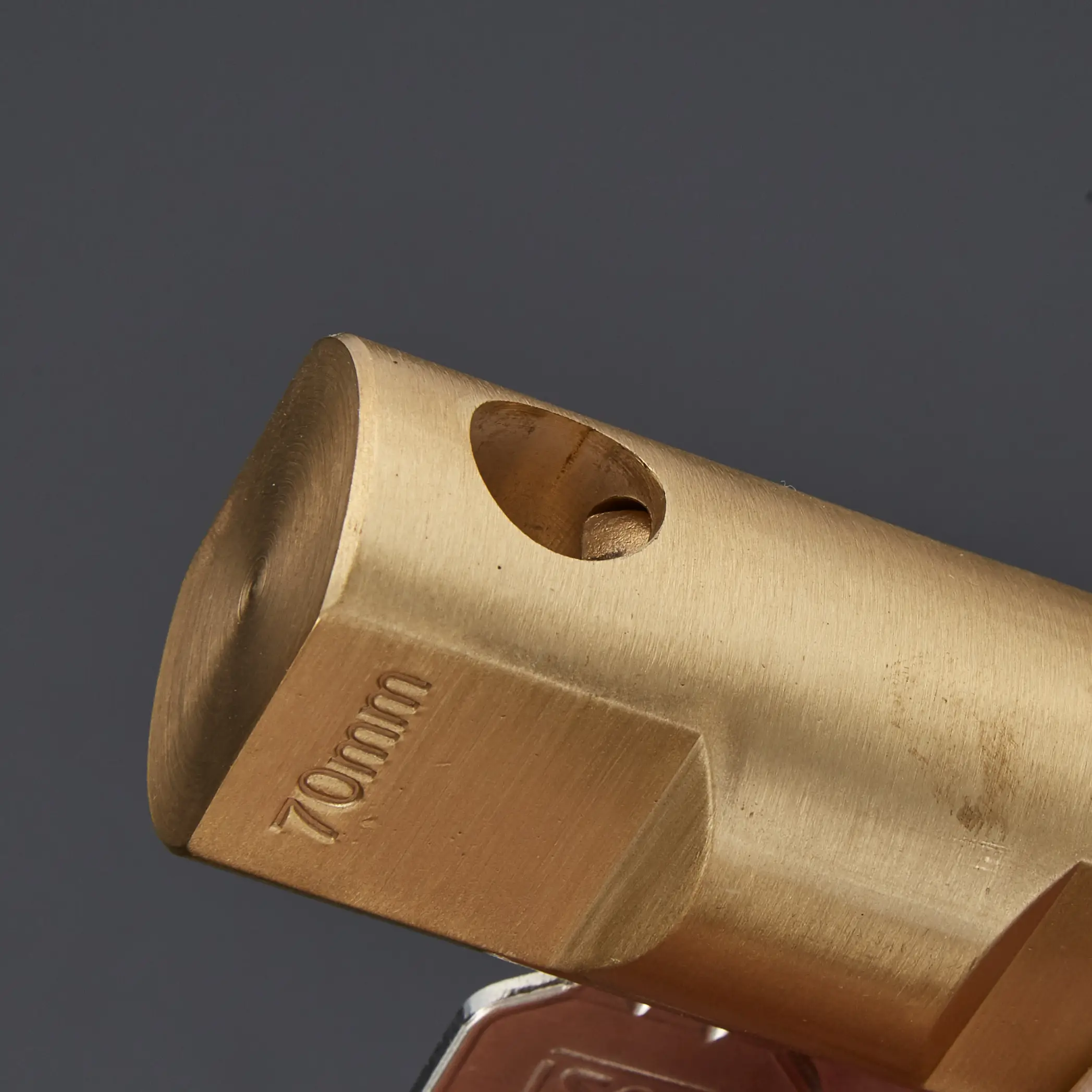 
China Suppliers Wholesale Pattern Painted Padlock Mini Color Copper Hammer Big Padlock 