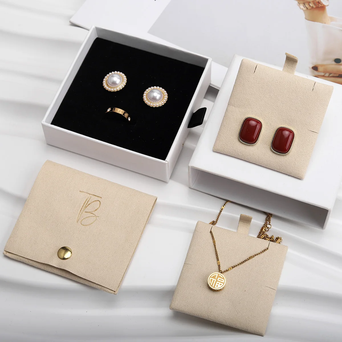 Custom Logo Anti Dust Jewellery Bag Packaging Bags Folded Small Envelope Button Flap Microfiber Jewelry Pouch