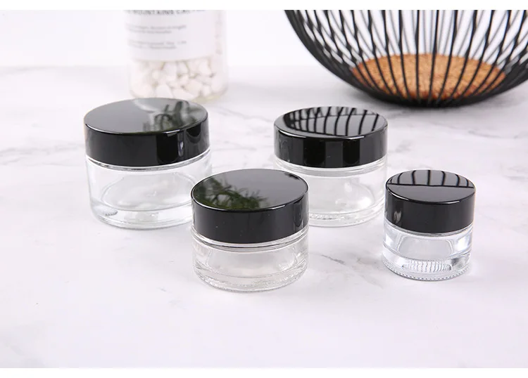 Wholesale Small Round Cosmetic Jars 5 Gram 5ml with Black Lids