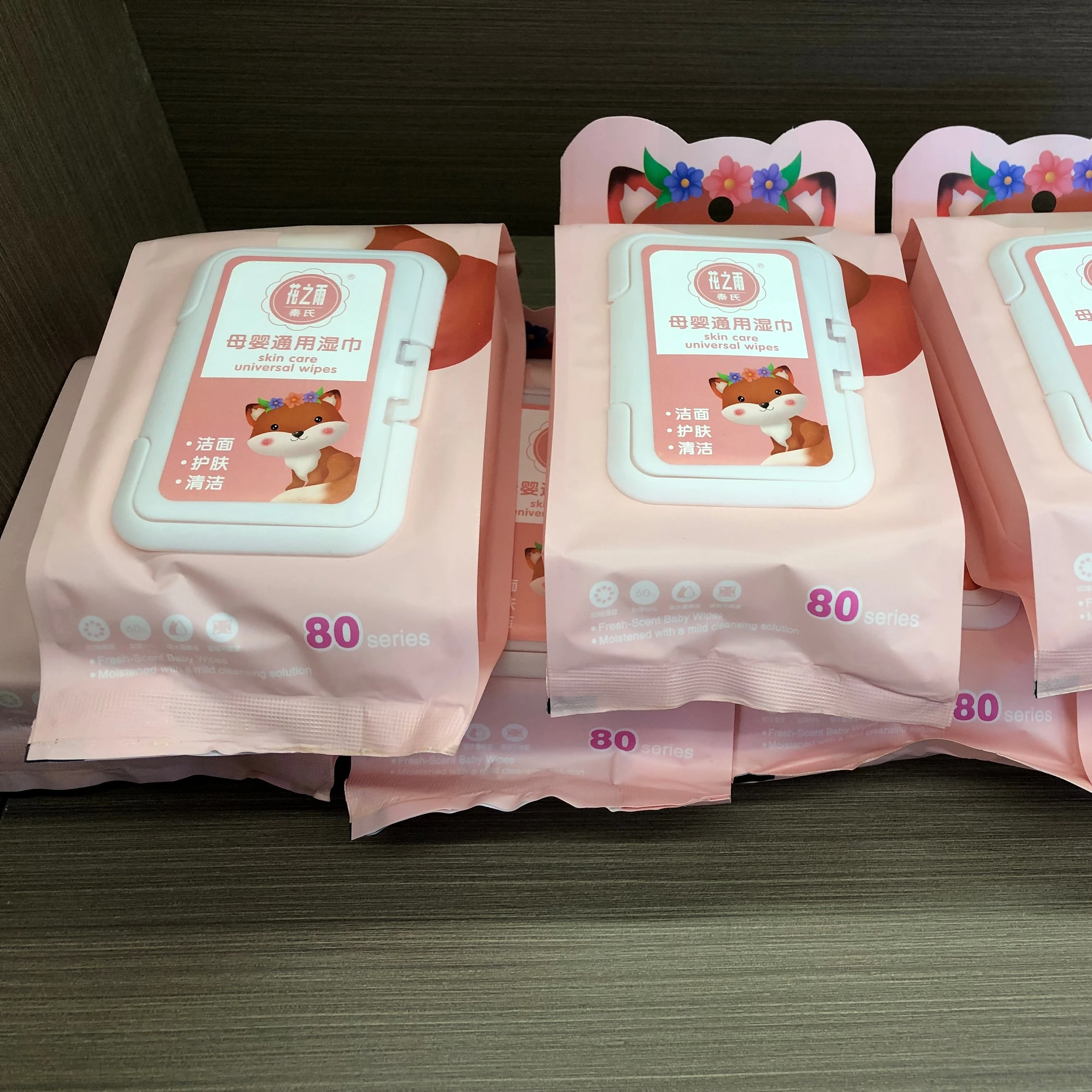 biodegradable organic wet wipes for baby natural safe wet wipes for sensitive baby skin cleaning mother care wet wipes