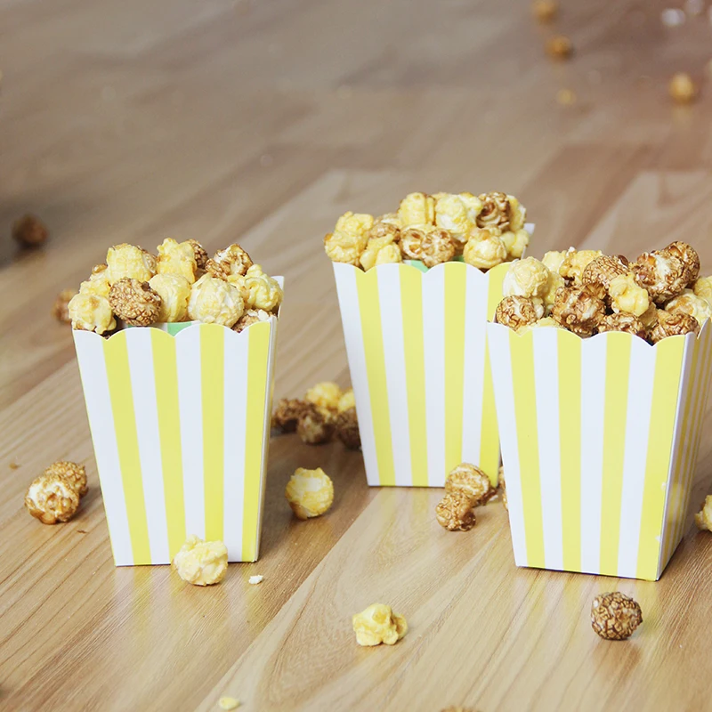 
Factory Custom Wholesale Popcorn Box Stripe Paper Cups French Fries Holder Disposable Party Baking Supplies 