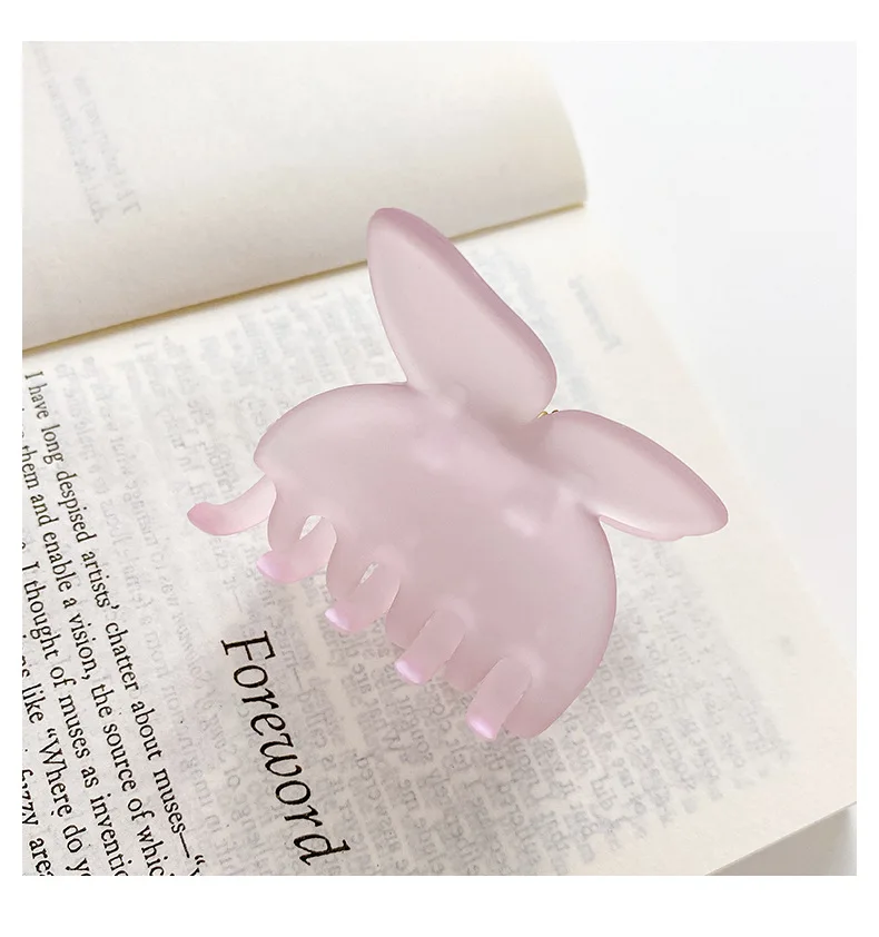 Yucat Wholesale Korean Fashion Women 6.5cm Butterfly Frosted Hair Clips Accessories Resin Hair Claw For Long Hair