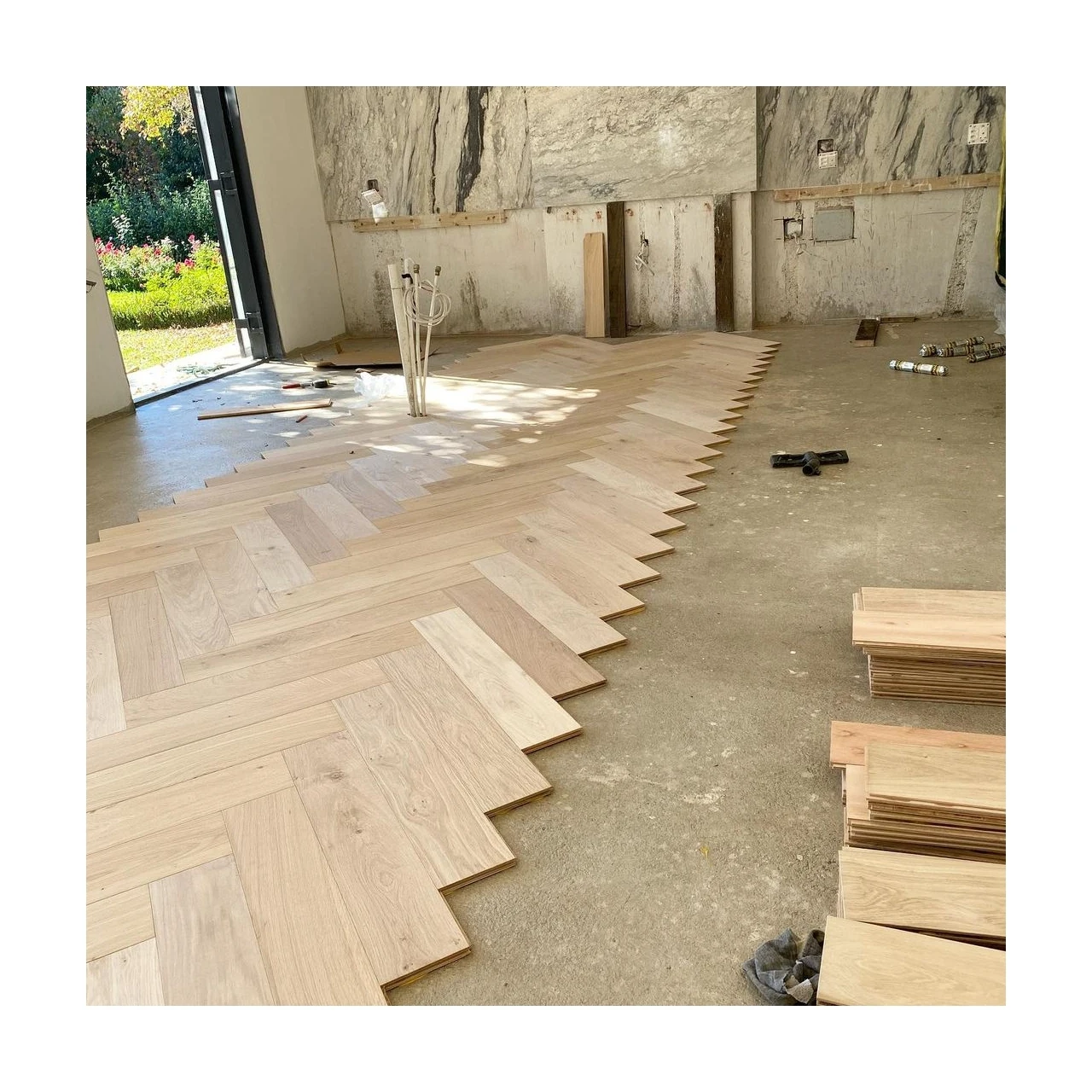 Manufacturer of solid wood engineered oak timber flooring for  villas