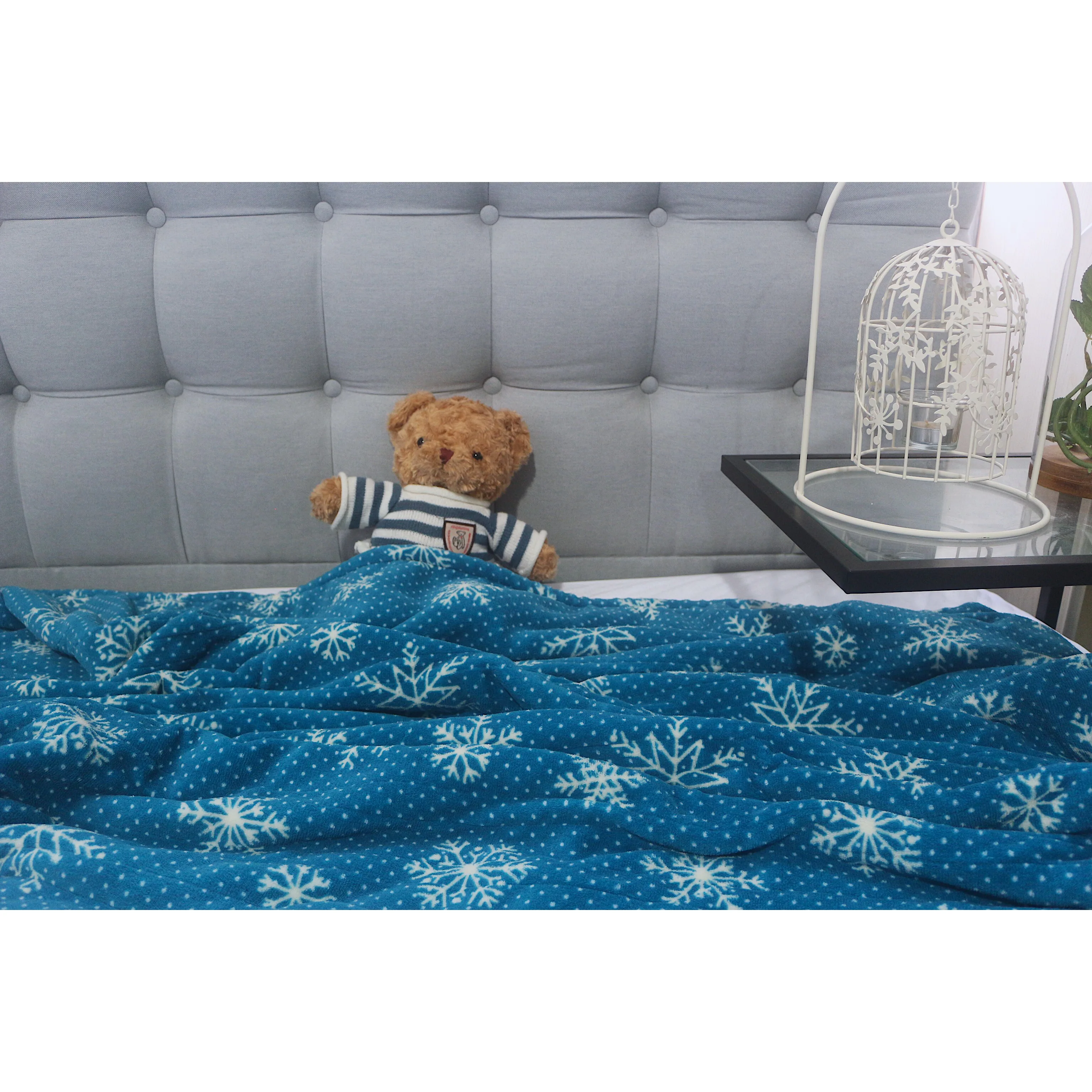 2021 New Design Rectangular Blue Snowflake Coral Fleece Electric Heating Blanket For Winter Amazon