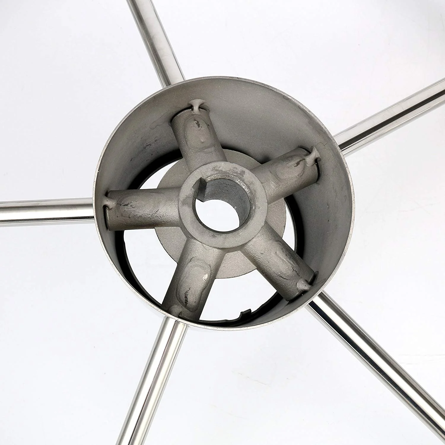 Top quality marine hardware supplier 11 inch stainless steel steering wheel with knob for yacht and sailboat and boat