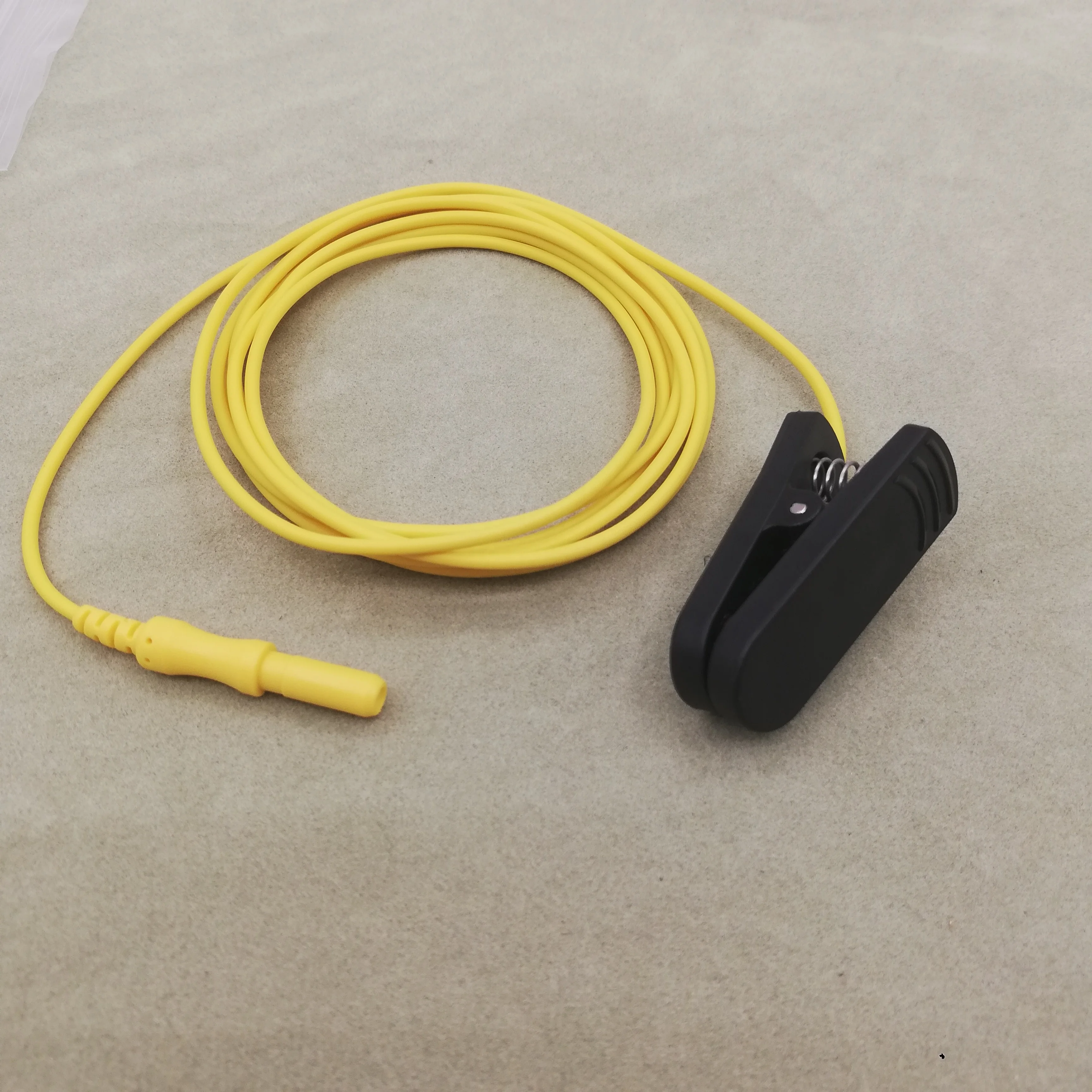 
DIN42802 touch-proof connector monopolar gold plated EEG ear clip electrode 