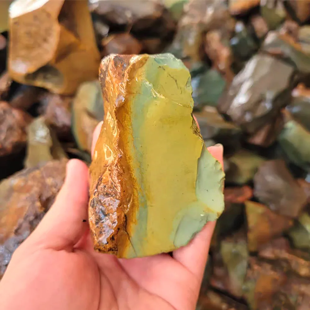 Natural Alxa color green agate raw stone wholesale high quality rough green agate Alxa gemstone