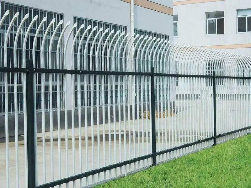 Кованые панели для ограждения декоративные наружные решения обеспечивающие безопасность и элегантность