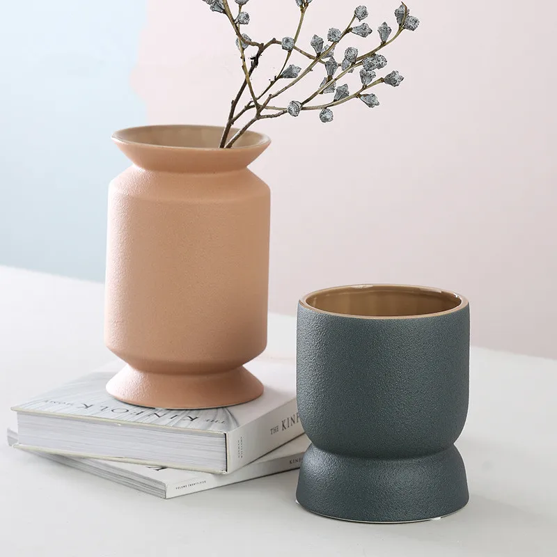 Nordic simple Morandi vase ceramic vase handicraft home furnishing soft decoration dry flower arrangement art decoration